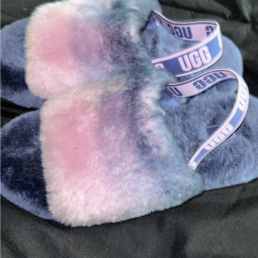Uggs Slides - image 3